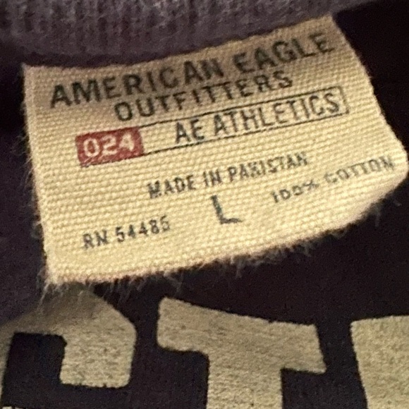 Vintage American Eagle shirt - Picture 2 of 4